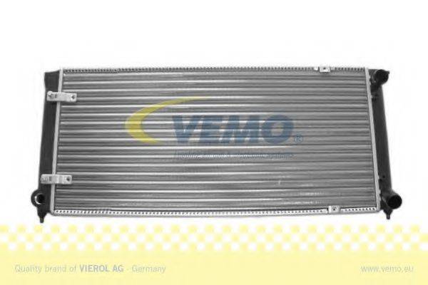 VEMO V15605010 Радіатор, охолодження двигуна