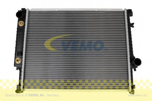 VEMO V20600024 Радіатор, охолодження двигуна